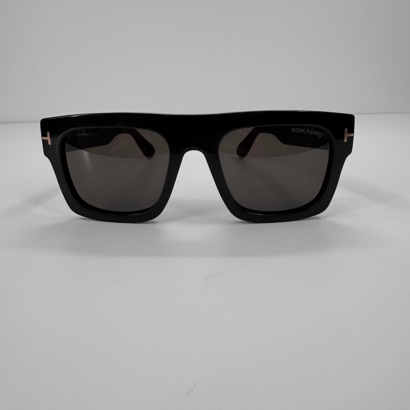 Tom Ford Fausto Tf711 01a Black Square Sunglasses Rose Gold T Logo Italy 53mm